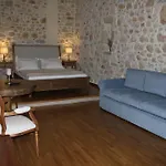 Vetilios Lithos Boutique * Néon Oítilon