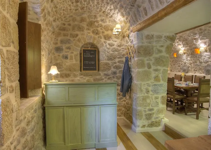 Vetilios Lithos Boutique